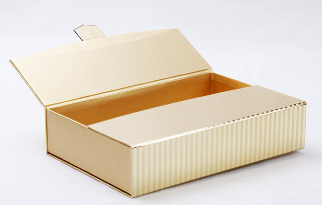 gift boxes,keepsake boxes