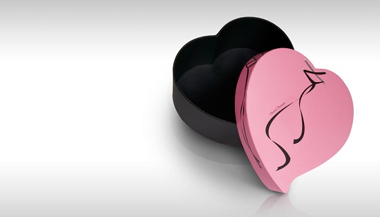 gift packaging,heart shape box